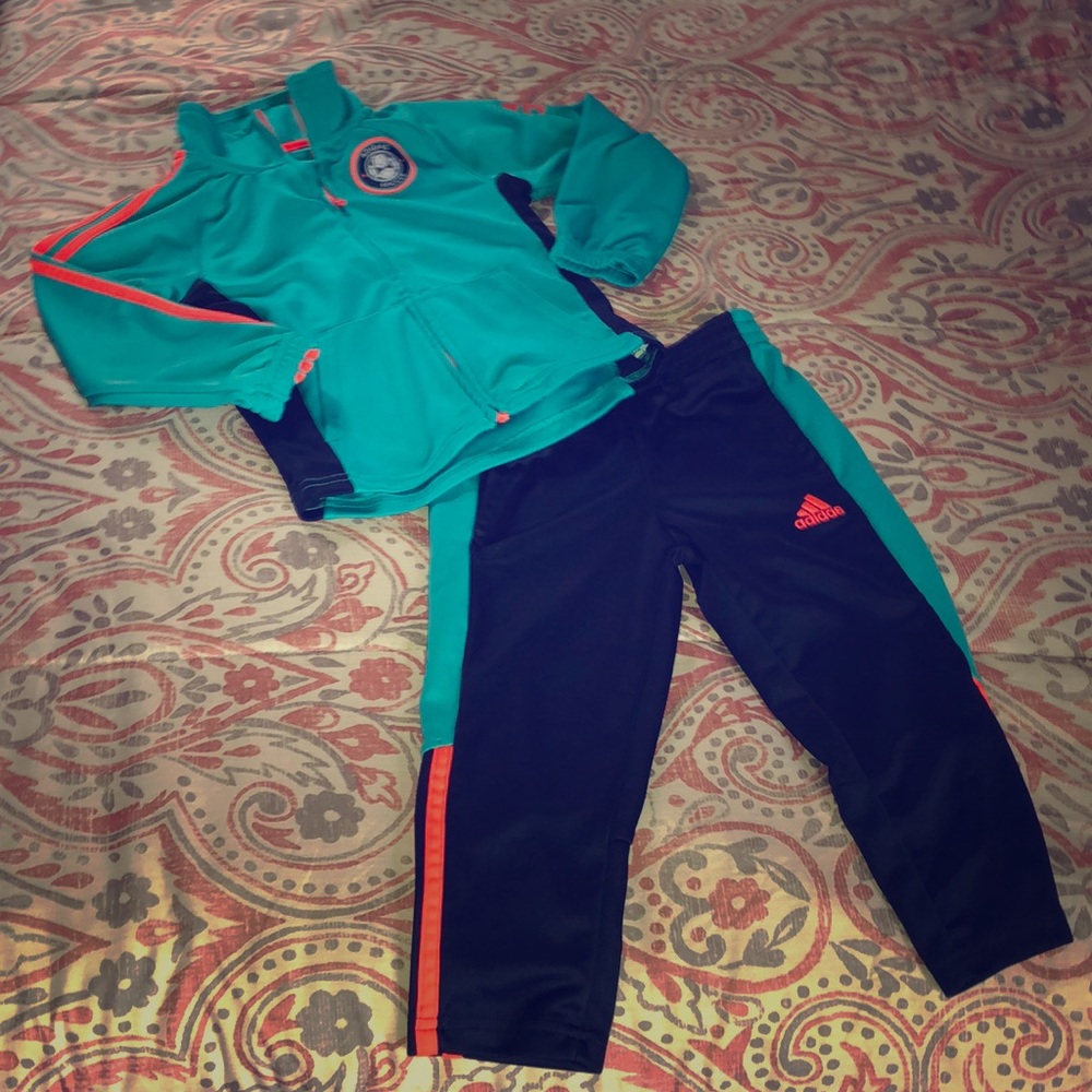 3T boys adidas track suit